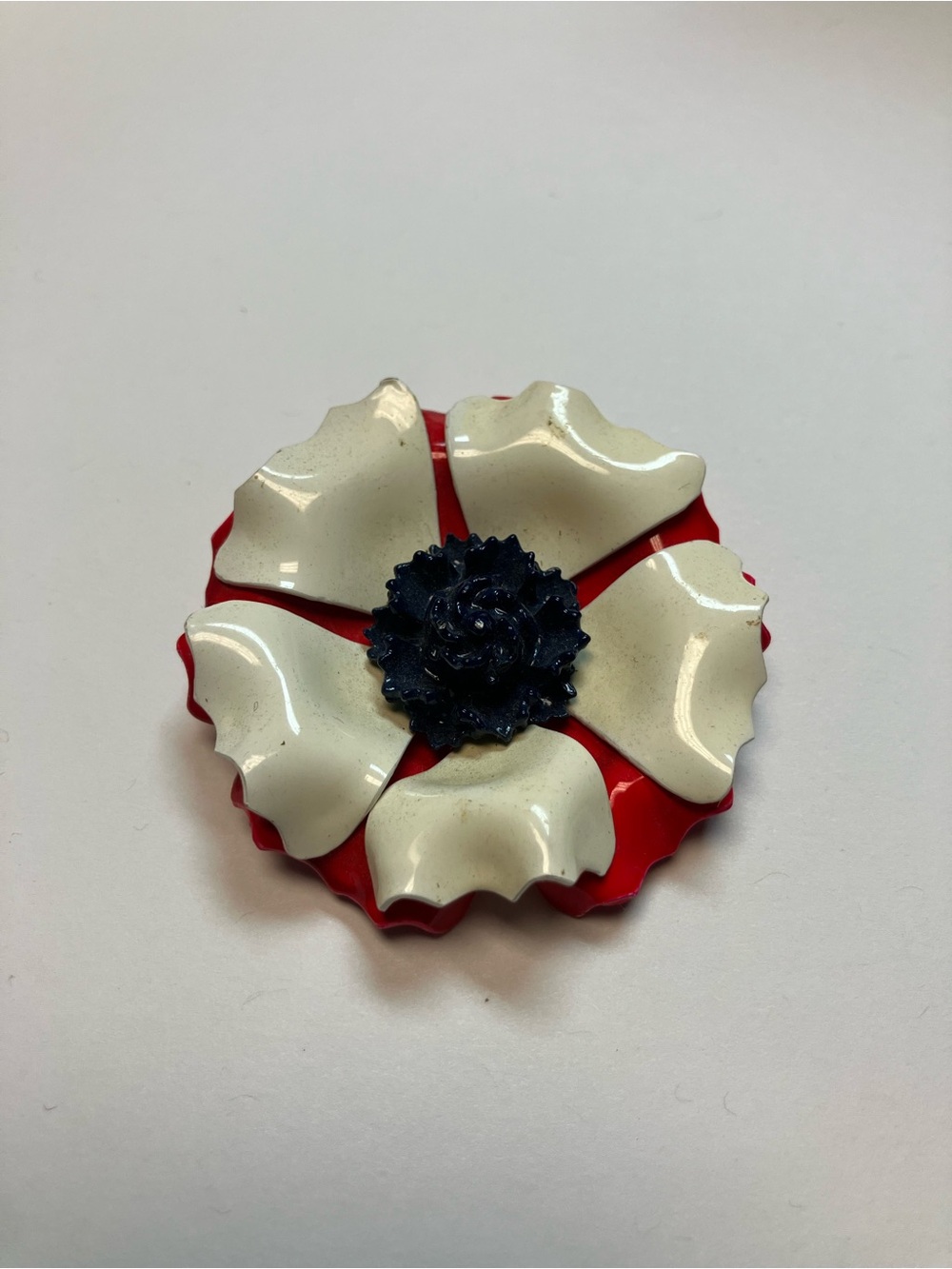Vintage Patriotic Red, White & Navy Flower Brooch - Unbranded